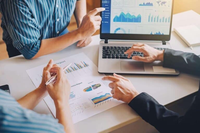 Property Investment Consultation: How to Make Informed Decisions 2 Property Investment Consultation: How to Make Informed Decisions