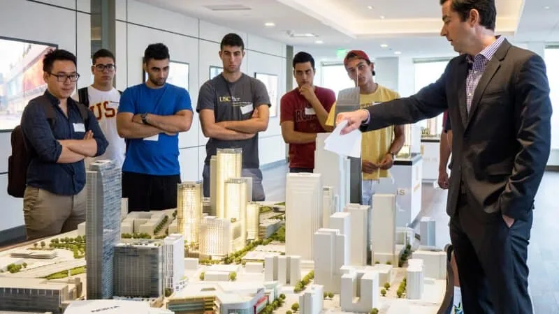 دور المستشارين العقاريين في سوق العقارات في دبي 7 دور المستشارين العقاريين في سوق دبي العقاري دور المستشارين العقاريين في سوق دبي العقاري دور المستشارين العقاريين في سوق دبي العقاري