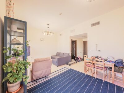 غرفة نوم واحدة | تصميم واسع | شرفة | ريمرام