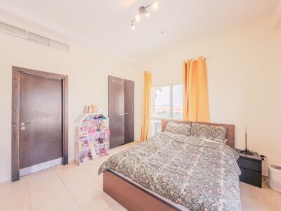 غرفة نوم واحدة | تصميم واسع | شرفة | ريمرام