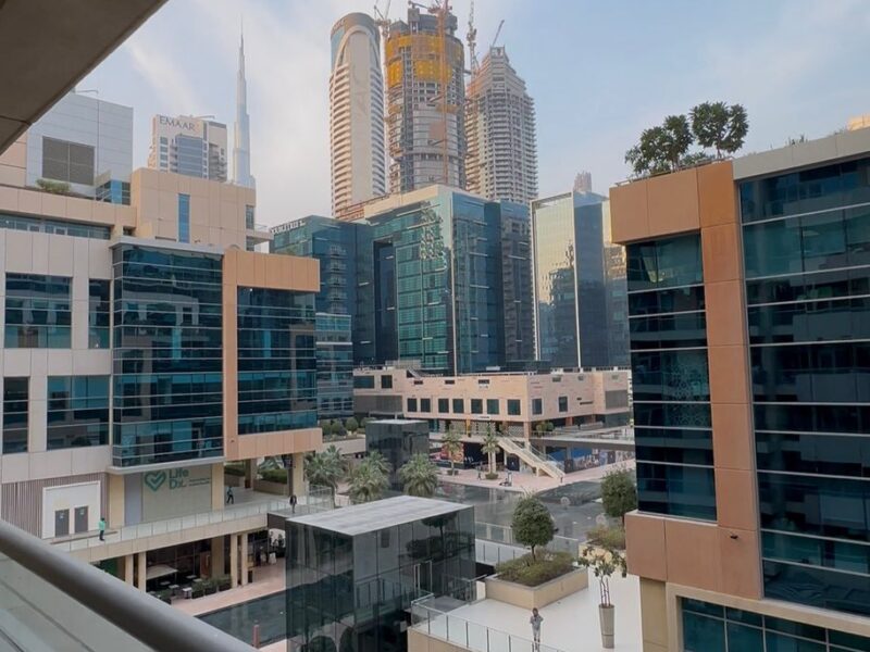 Bright & Spacious Studio | Burj Khalifa View | Premium Location